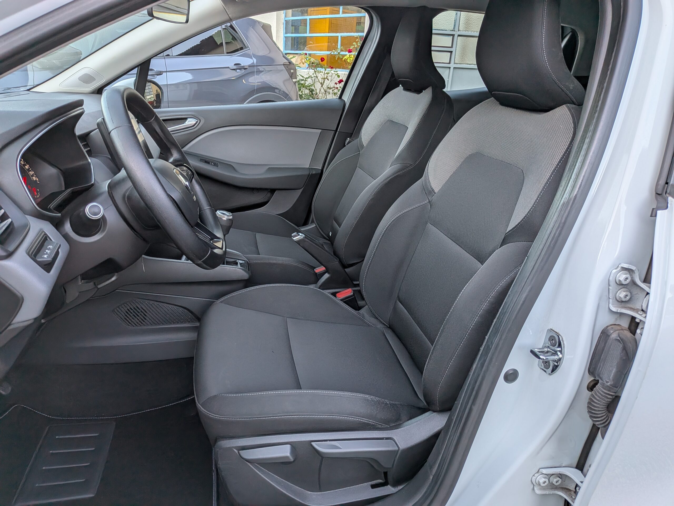 clio3487 (12)