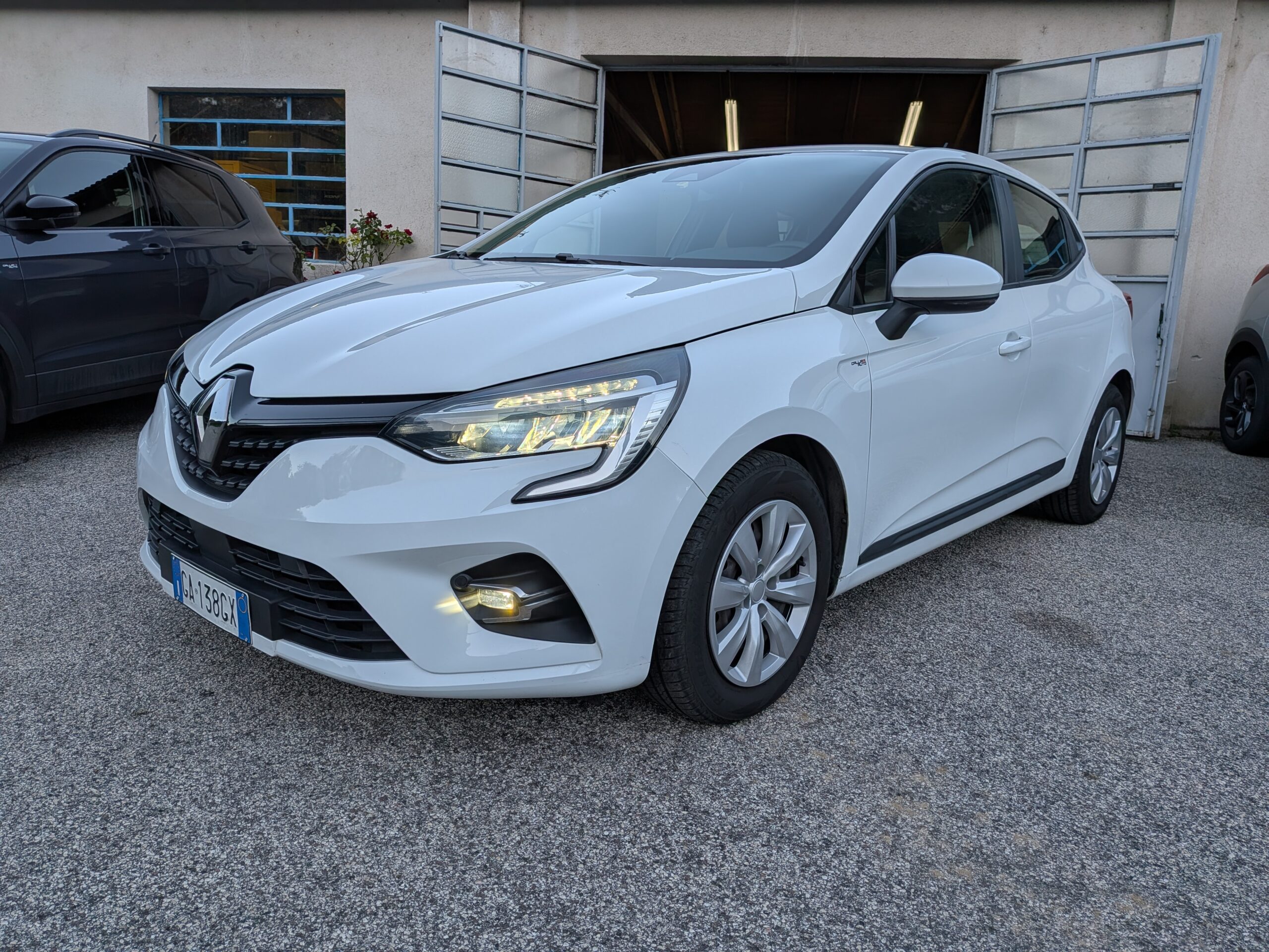 clio3487 (5)