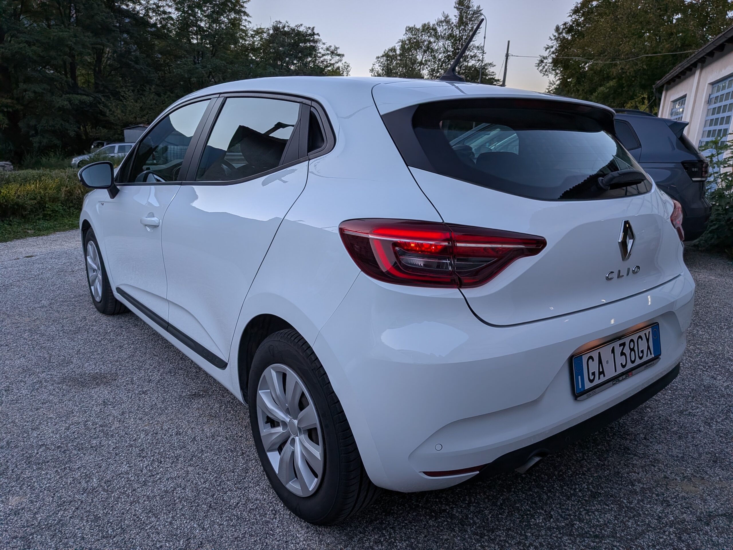 clio3487 (7)
