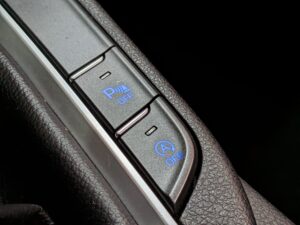 I30359 (24)