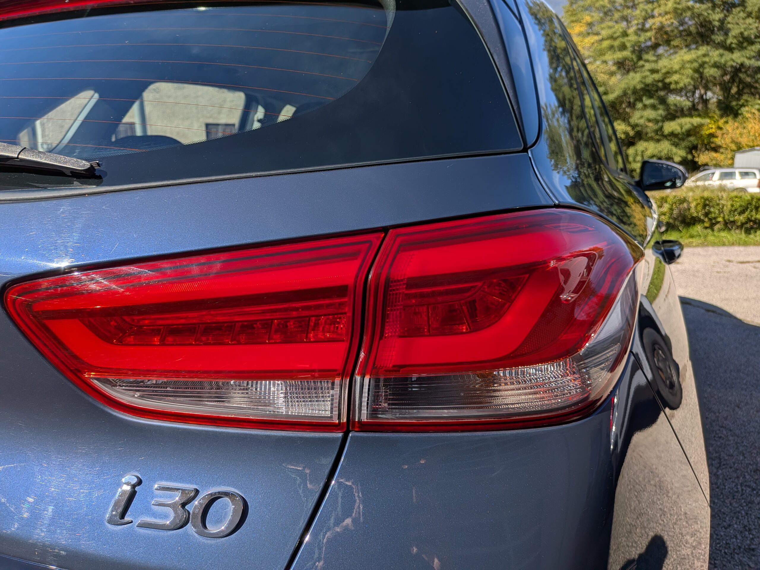 I30359 (33)